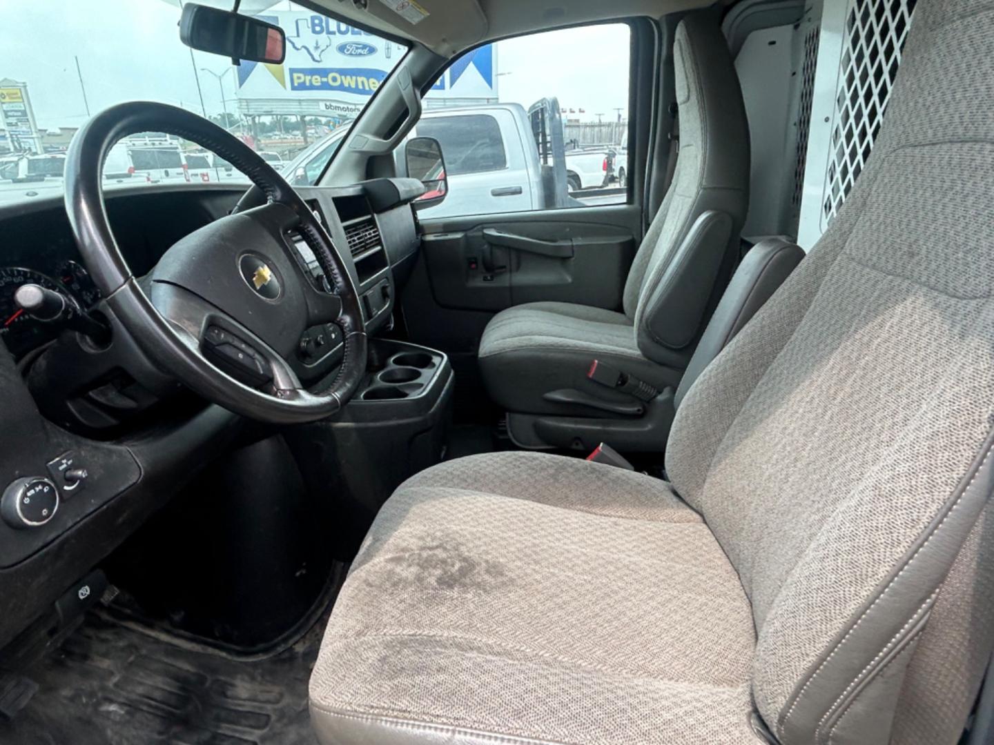 2021 White Chevrolet Express 2500 Cargo (1GCWGAFPXM1) with an 4.3L V6 engine, 6A transmission, located at 1687 Business 35 S, New Braunfels, TX, 78130, (830) 625-7159, 29.655487, -98.051491 - Photo#13